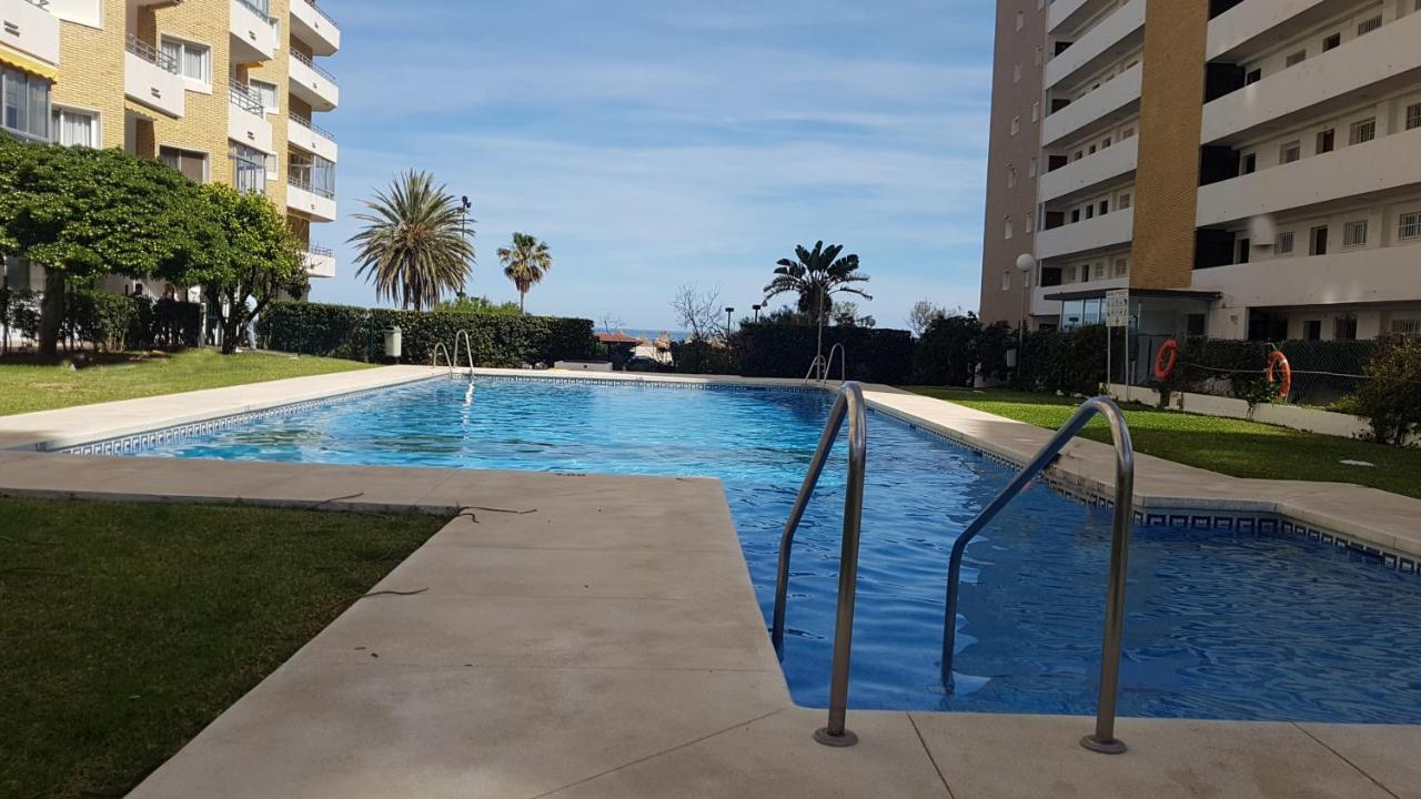 Apartamento Fuengirola Los Boliches Ronda 3 Vistas Al Mar Paseo Maritimo At The Promenade With Sea Views Exterior foto